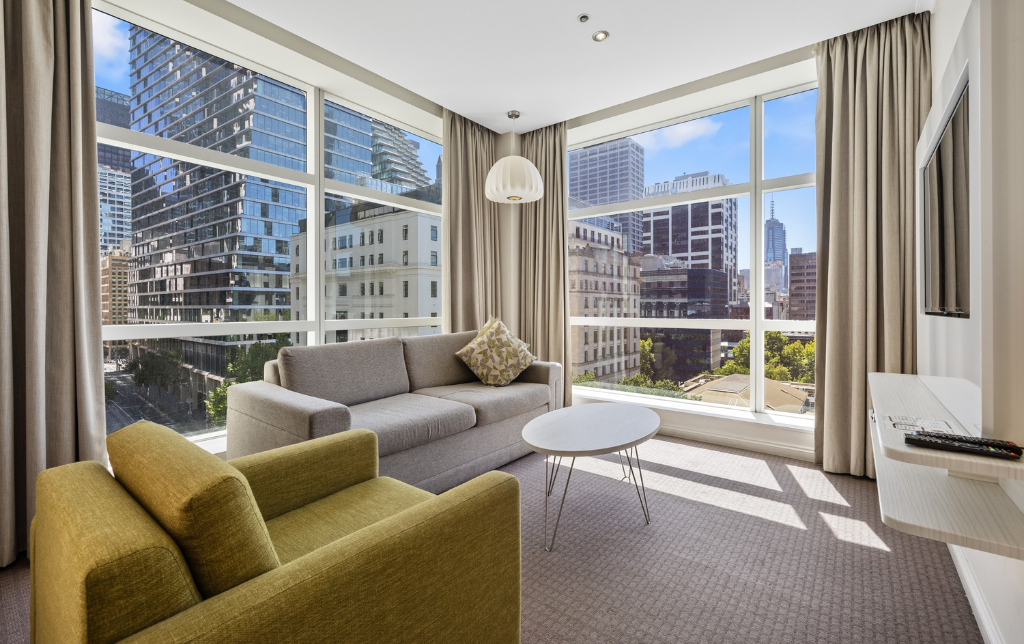Clarion Suites Gateway