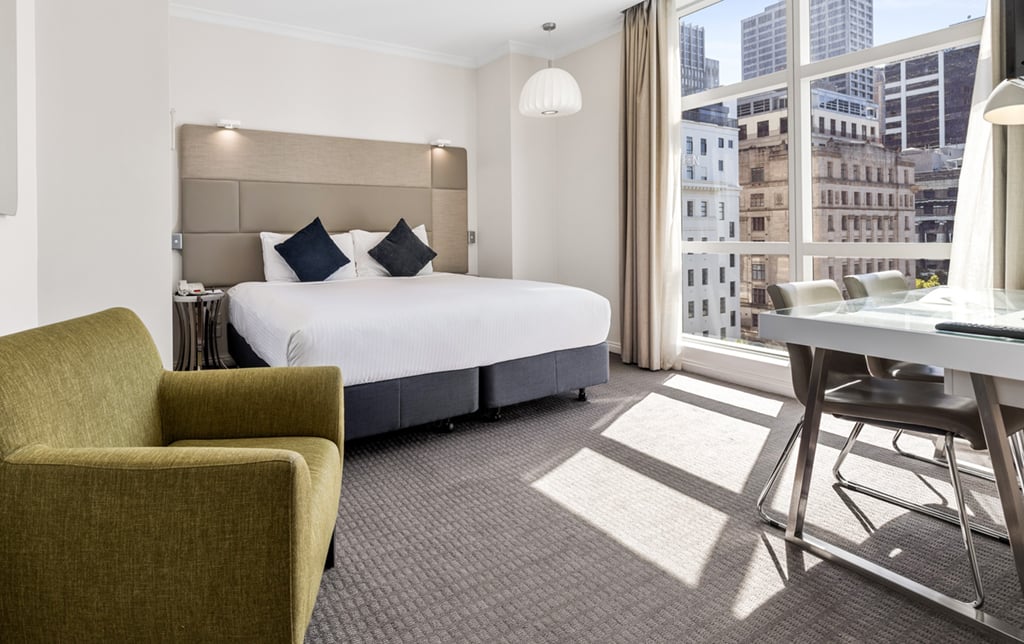 Clarion Suites Gateway